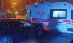 Gaziantep’te Feci Kaza! Ambulans ve Otomobil Çarpıştı