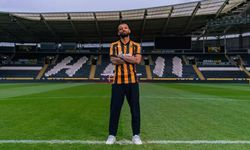 Joao Pedro, Hull City ile İmzaladı