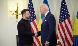 Biden, Zelenskiy ile Ukrayna'ya Destek Vurgusu Yaptı