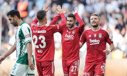 Beşiktaş Konyaspor'dan 3 Puanı 2 Golle Aldı