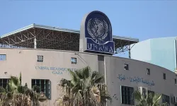 İsrail, BM'ye Bağlı UNRWA'nın Faaliyetlerini Yasakladı