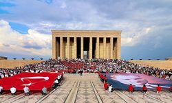 LÖSEV Üyeleri Anıtkabir'i Ziyaret Etti