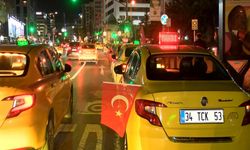 İstanbul'daki Taksiciler Ankara'daki Saldırıyı Protesto Etti