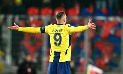 Fenerbahçe, Slavia Prag'ı Dzeko ve En-Nesyri’nin Golleriyle Yıktı