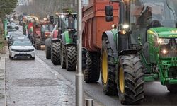 Fransa Hükümeti, Çiftçilerin Yol Kapama Eylemlerine Tepki Gösterdi