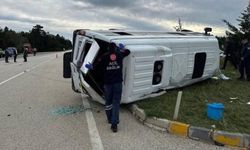 Balıkesir’de Korkutan Kaza: Öğrenci Servisi Tırla Çarpıştı