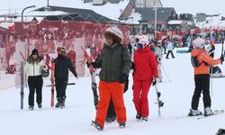 Erciyes Kayak Merkezi, Hafta Sonunu Yoğun Geçirdi