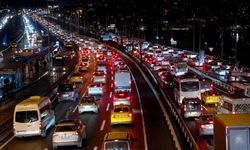 İstanbul'da Trafiği Sağanak Vurdu! Yoğunluk Zirveye Ulaştı