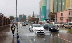 Meteorolojiden İzmir'e Uyarı: Kuvvetli Sağanak Bekleniyor