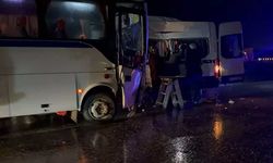 Manisa’da 2 İşçi Servisi Çarpıştı, Çok Sayıda Yaralı Var