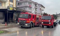 Sakarya'da Oto Yıkamacıda Yangın Çıktı