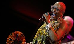 Cazın Usta İsmi Dee Dee Bridgewater Türkiye'de Geliyor!