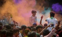 Hindistan Holi Festivali: Baharın Coşkusu