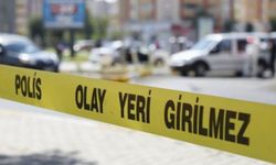 İzmir’de Rüzgarın Çatıdan Savurduğu Baba Oğul 10 Metreden Düşüp Öldü