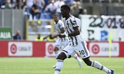 Fransız Futbolcu Paul Pogba Yeşil Sahalara Geri Dönüyor