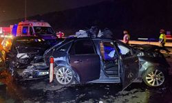 Beykoz TEM Otoyolu’nda 5 Araç Birbirine Girdi! 7 Yaralı