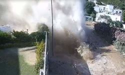 Bodrum'da Su Borusu Patladı, Tonlarca Su Sokaklara Taştı