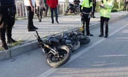 Burdur’da Motosiklet Kazası: Üniversite Öğrencisinin Bacağı Koptu