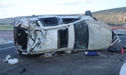 Çankırı'da Refüje Çarpan Araç Takla Attı: 1 Ölü, 3 Yaralı