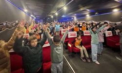 'Gezen Sinema' Tırı 7 Yılda 895 Bin Seyirciyi Sinemayla Buluşturdu