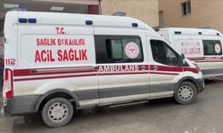 Hakkari'de Öğrenci Servisi Devrildi: 7'si Öğrenci 8 Yaralı