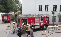İstanbul Üsküdar’da Hastane Deposunda Yangın Çıktı