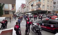 İstanbul’da Polise Bıçakla Saldırı Girişimi: Ayağından Vuruldu