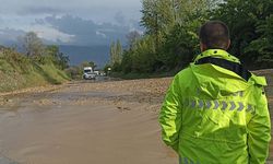 Kastamonu-Tosya Yolu Sel Nedeniyle Kapandı