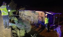 Kocaeli'de Minibüs Şarampole Yuvarlandı: 9 Yaralı