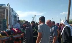 Mardin'de Otomobil Şarampole Devrildi: 3 Yaralı