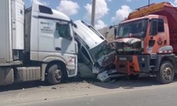 Mersin'de Kontrolden Çıkan Kamyon 15 Aracı Biçti