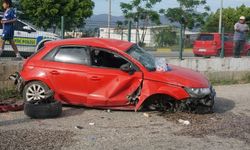 Muğla’da Otomobiller Çarpıştı, Biri Şarampole Uçtu: 3’ü Çocuk 6 Yaralı