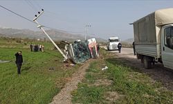 Van’da Yolcu Otobüsü Şarampole Devrildi! Çok Sayıda Yaralı Var