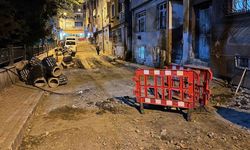 Bayrampaşa'da Korkutan Patlama! Sokak Trafiğe Kapatıldı