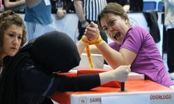 Samsun’da Bilek Güreşi Türkiye Şampiyonası Başladı