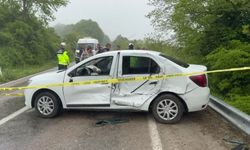 Sinop’ta Otomobille Çarpışan Otobüs Şarampole Devrildi: 18 Yaralı