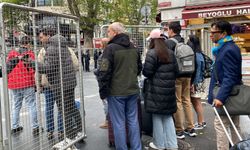 Taksim'de 1 Mayıs: Yollar Kapandı, Turistler Yolda Kaldı