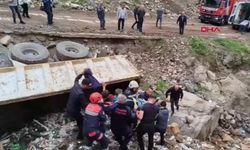 Trabzon’da Kamyon Şarampole Uçtu: Şoför Yaralı