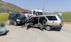 Yozgat'ta Trafik Kazası! 2 Araç Çarpıştı: 6 Yaralı