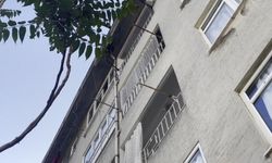 Zeytinburnu'nda Balkondan Düşen 2 Yaşındaki Çocuk Öldü