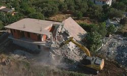 Çanakkale’de Kaçak Yapılaşmaya Karşı 52 Yapı Yıkıldı