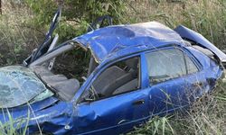 Çanakkale’de Üç Otomobil Birbirine Girdi: 1’i Çocuk 5 yaralı