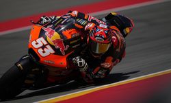 Deniz Öncü’den Tarihi Moto2 Zaferi