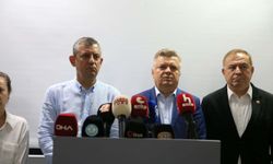 Ferdi Zeyrek’in Durumu Ciddi: Yoğun Tedavi Sürüyor