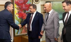Gölbaşı Belediyesi’nde Bayramlaşma Programı Düzenlendi