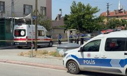 Konya’da Yürürken Fenalaşan Kişinin Kaldırımda Cesedi Bulundu