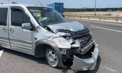 Kuzey Marmara Otoyolu’nda Hafif Ticari Araç Bariyere Çarptı: 3 Yaralı