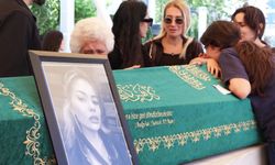 Nihal Candan İstanbul'da Son Yolculuğuna Uğurlandı