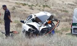 Sincan’da Kafa Kafaya Çarpışma: 1 Ölü, 1 Yaralı