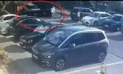 Mamak’ta Kontrolden Çıkan Araç Dehşet Saçtı! Bina Önündeki Kişiye Çarpıp Bahçeye Daldı